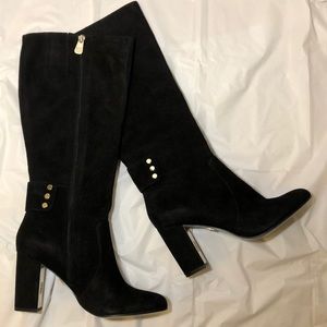 ANNE KLEIN KNEE HIGH HEELED BOOTS NWOT